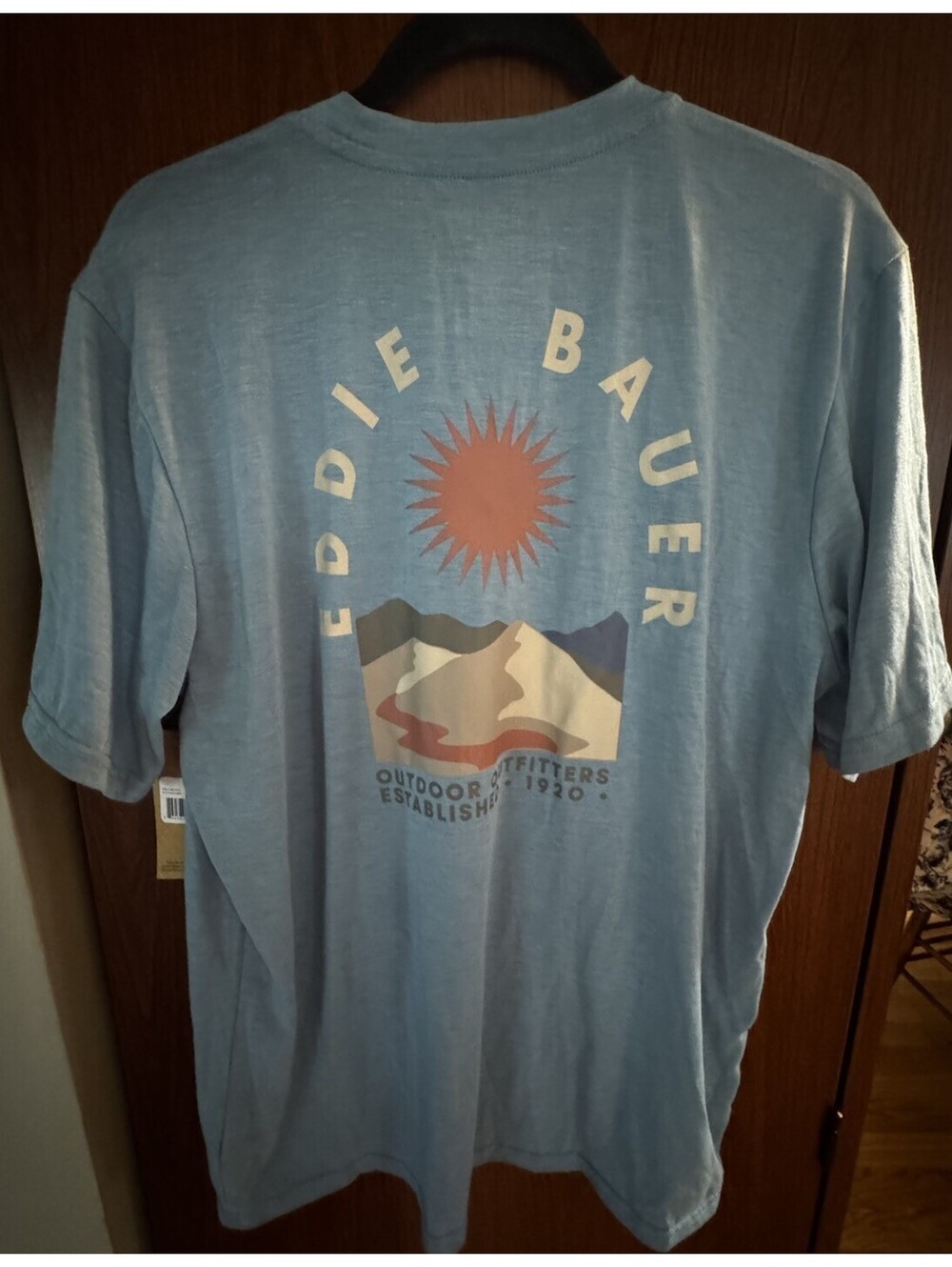 Eddie Bauer Graphic T Shirt Men’s L Blue Heaven Outdoor Mountain Back Print NWT